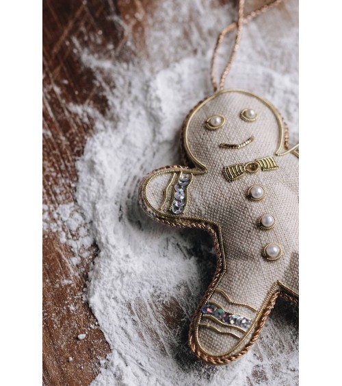 Lebkuchenmann – Weihnachtsdeko aus besticktem Leinen Katie Larmour Linen Weihnachtsdekoration kaufen Weihnachtsbaum Deko Idee...