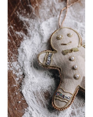Lebkuchenmann – Weihnachtsdeko aus besticktem Leinen Katie Larmour Linen Weihnachtsdekoration kaufen Weihnachtsbaum Deko Idee...