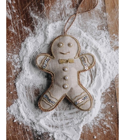 Lebkuchenmann – Weihnachtsdeko aus besticktem Leinen Katie Larmour Linen Weihnachtsdekoration kaufen Weihnachtsbaum Deko Idee...