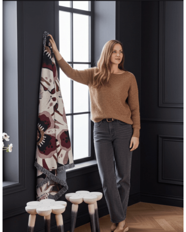 Deadly Bloom Drama - Woven cotton blanket House of Hopstock best cozy soft throws and blankets for sofa