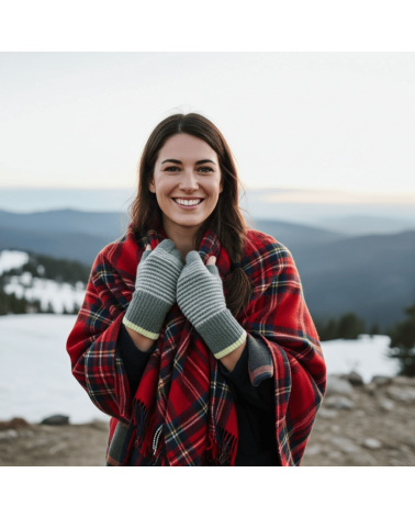 Wool fingerless gloves - Soft Green Stripe Catherine Tough original gift idea switzerland