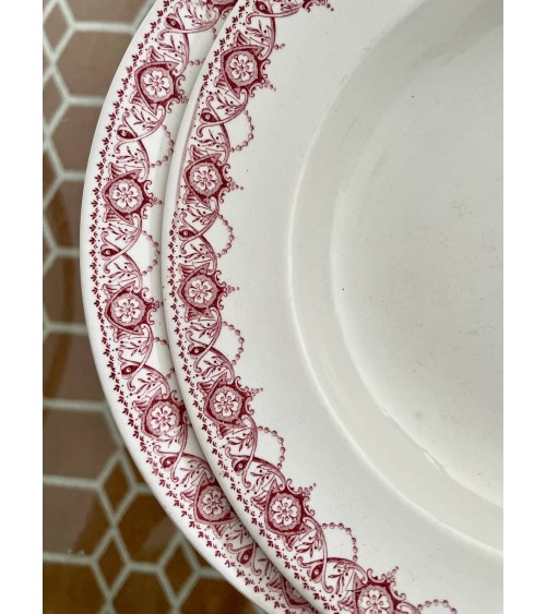 Vintage Soup plate Boch Frères - Ramona kitatori switzerland vintage furniture design classics Vintage Soup plate Boch Frères - Ramona kitatori switzerland vintage furniture design classics