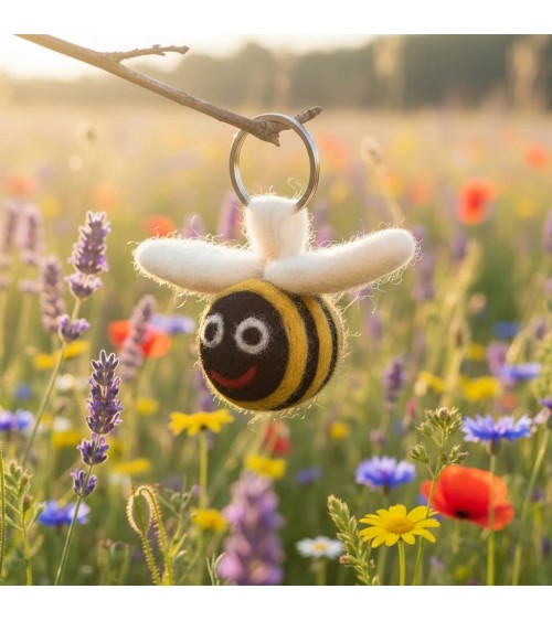 Bee - Cool Handcrafted Keychain Felt so good original gift idea switzerland