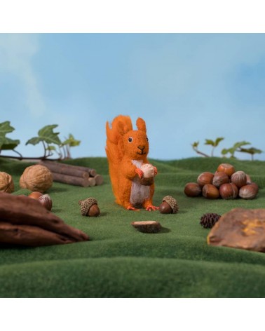 Cyril l'écureuil - Objet déco Sew Heart Felt original kitatori suisse