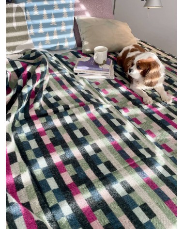 Wolldecke Glitch Waldgrün - Plaid, Tagesdecke Donna Wilson Schafwolldecke warme Woll Decken Sofa wohndecke kaufen