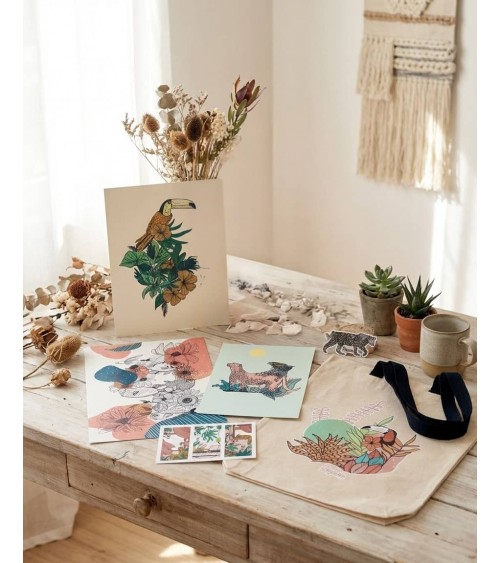 Geschenkbox Jungle Utopia - Pupa Olala by Pupa online bestellen shop store kunstdrucke kaufen wandposter artposter kunstposte...