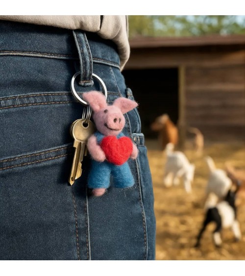 Petit cochon avec un coeur - Porte clés original Felt so good idée cadeau original suisse