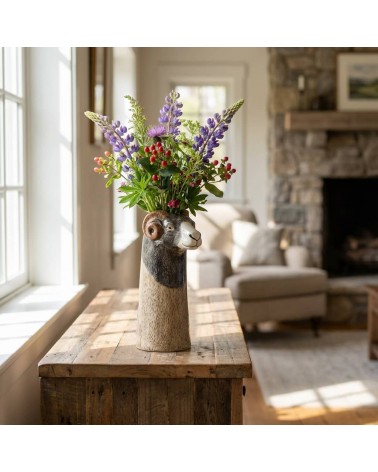 Swaledale Sheep - Large ceramic Flower Vase Quail Ceramics table flower living room vase kitatori switzerland