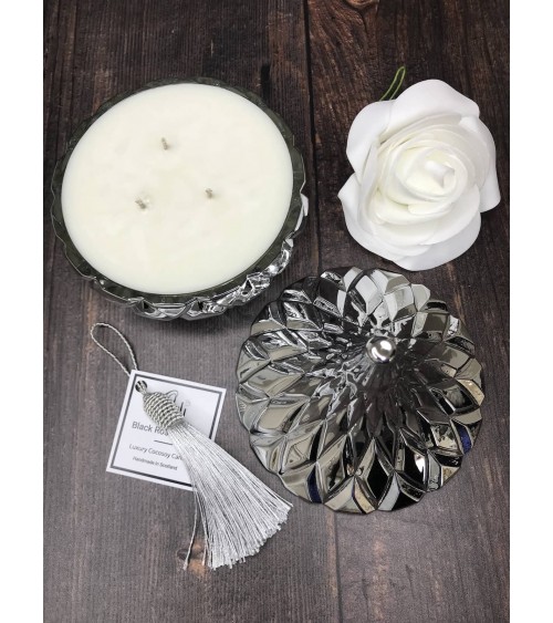 Rose noire et bois de santal - Bougie parfumée de luxe  artisanale maison originale naturelle suisse