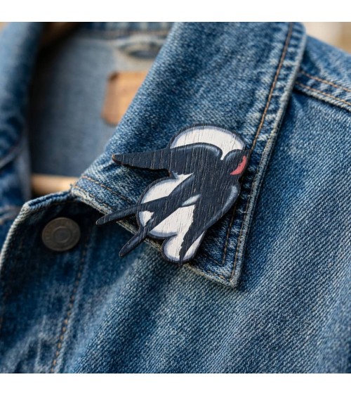 Brooch - Swallow Su Owen broches and pins hat pin badges collectible