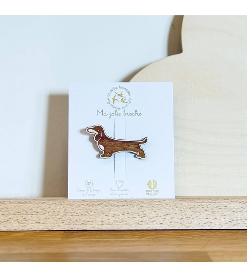 Dachshund - Wooden brooch Les Petites Hirondelles broches and pins hat pin badges collectible