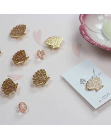 Anstecknadel Goldene Muschel mit Glitzer - Pin Anstecker My Lovely Thing Anstecknadel Ansteckpins pins anstecknadeln kaufen