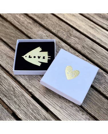 Love Bird brooch x Suzy Ultman Titlee broches and pins hat pin badges collectible