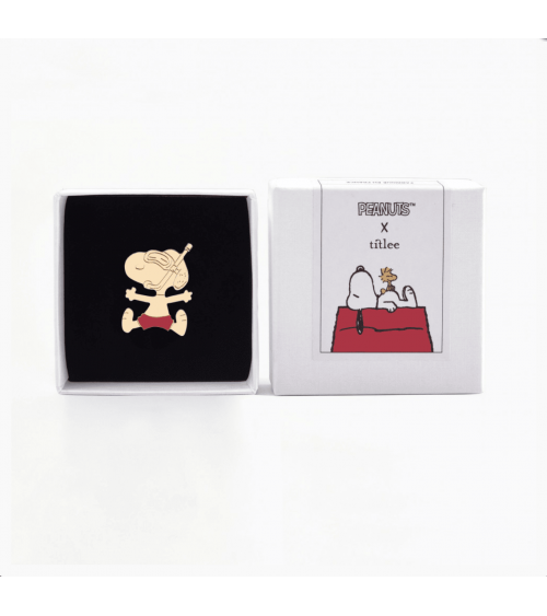 Diving Snoopy Pin - Gold plated pin Titlee broches and pins hat pin badges collectible
