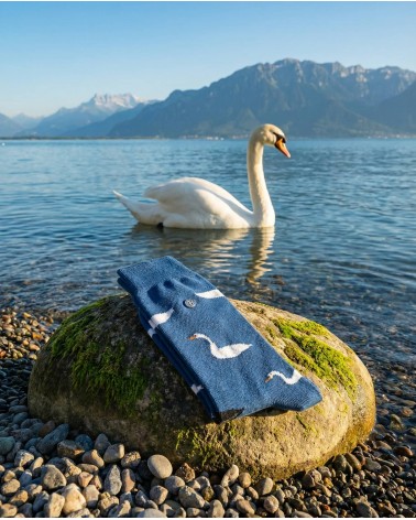 Schwanensee - Coole Socken aus Baumwolle - Blau Alfredo Gonzales socke kuschelsocken für damen lustig herren farbige coole so...