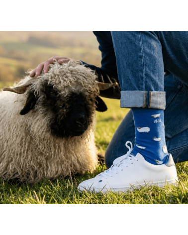 Schafe - Lustige Socken mit Motiv - Blau Alfredo Gonzales socke kuschelsocken für damen lustig herren farbige coole socken