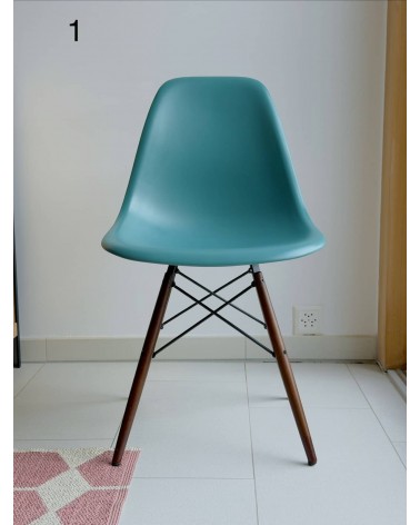 Eames Plastic Side chair DSW - VITRA - Second Hand kitatori switzerland vintage furniture design classics