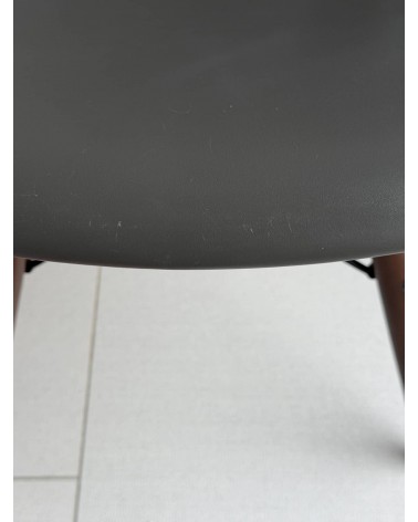 Eames Plastic Side Chair DSW - VITRA - Gebraucht kitatori vintage shop design klassiker bern basel zürich