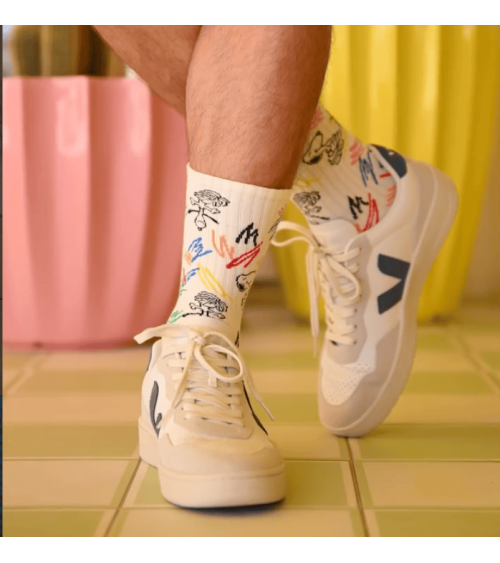 Be Snoopy Paint - Chaussettes beige en coton bio Besocks jolies pour femme originales pour homme chausset rigolotes drole Suisse