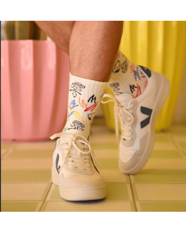 Be Snoopy Paint - Calzini beige in cotone bio Besocks calze da uomo per donna divertenti simpatici particolari