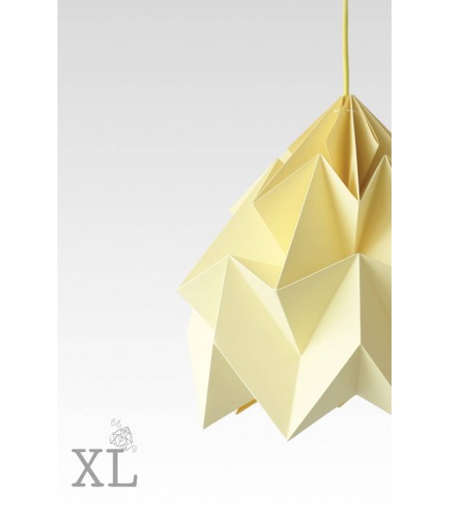 Moth XL Jaune Canari - Suspension luminaire design Studio Snowpuppe lampes suspendues design lustre moderne salon salle à man...