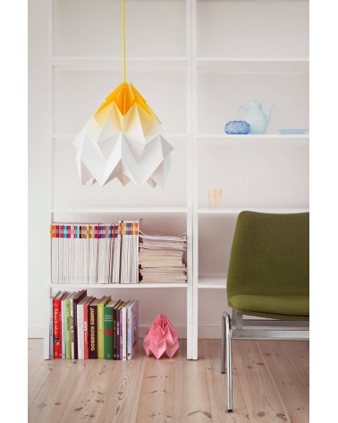 Moth XL Dégradé Jaune - Suspension luminaire design Studio Snowpuppe lampes suspendues design lustre moderne salon salle à ma...