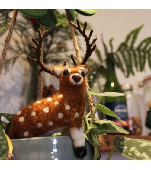 Hirsch - Weihnachtsdeko Felt so good Weihnachtsdekoration kaufen Weihnachtsbaum Deko Ideen 2024 Trend Deko zu weihnachten