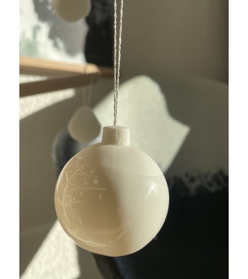 Christmas bauble in porcelain Keramiek van Sophie xmas decorations 2023