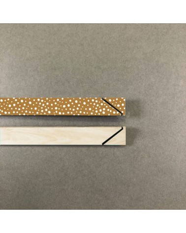 Poster Hanger A4 - Brown with white dots - Wood Hippstory Wall Art & Decor design switzerland original