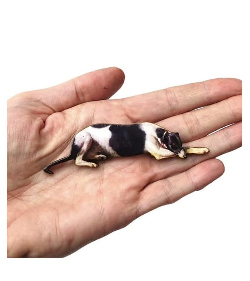 Greyhound - Wooden brooch Fen & Co broches and pins hat pin badges collectible
