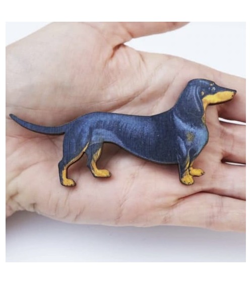 Brooch - Dachshund black and tan Fen & Co broches and pins hat pin badges collectible